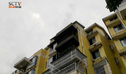 爆料成都小区坠楼视频,悲剧瞬间引发社会关注  第2张